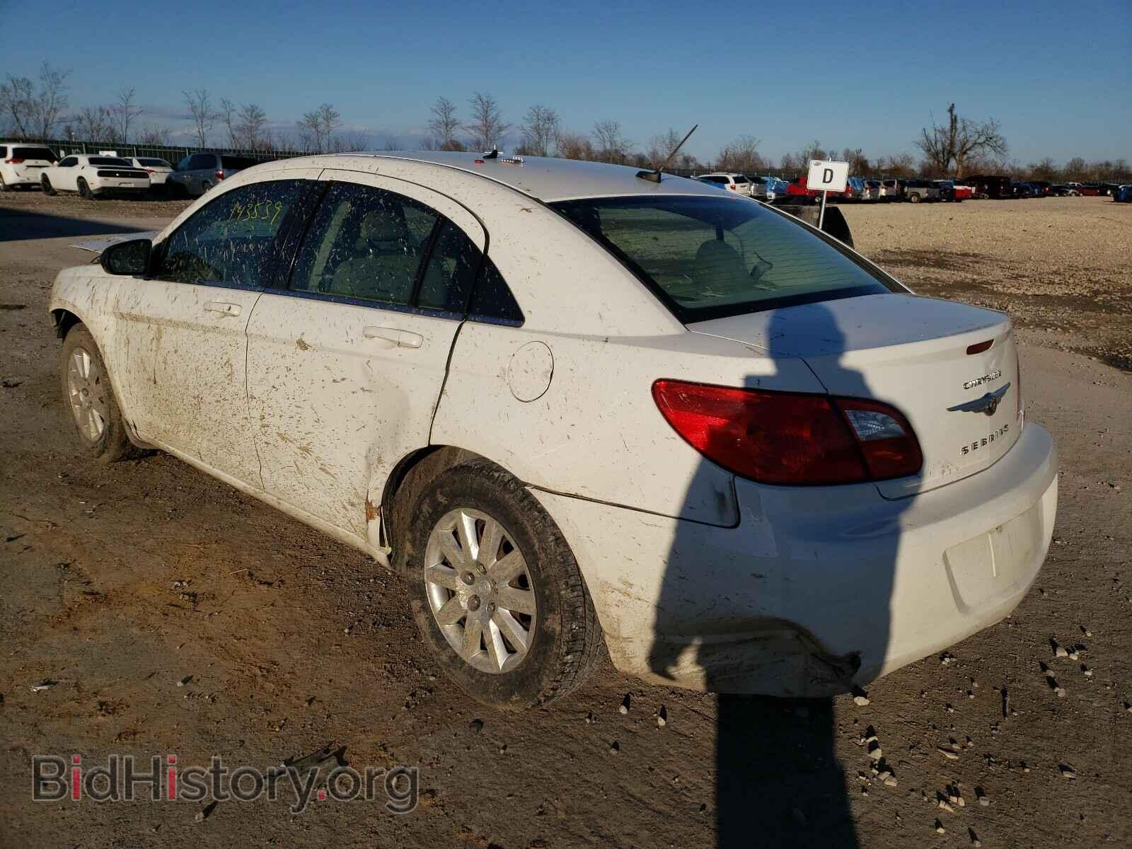 2010 CHRYSLER SEBRING - VIN: 1C3CC4FBXAN120515 - Фото 3