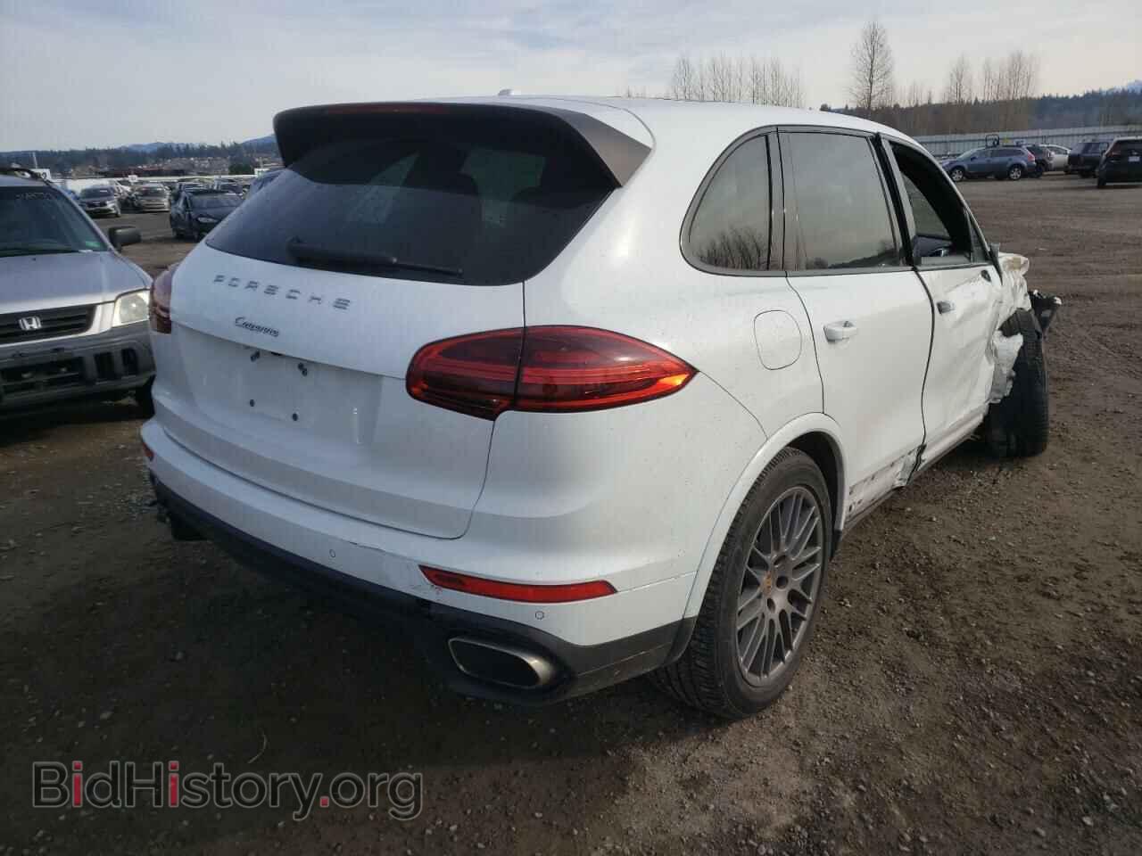 2017 PORSCHE CAYENNE - VIN: WP1AA2A23HKA89803 - Photo 4