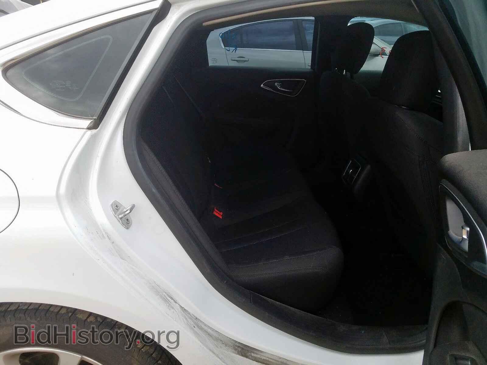 2015 CHRYSLER 200 - VIN: 1C3CCCAB5FN534844 - Фото 6