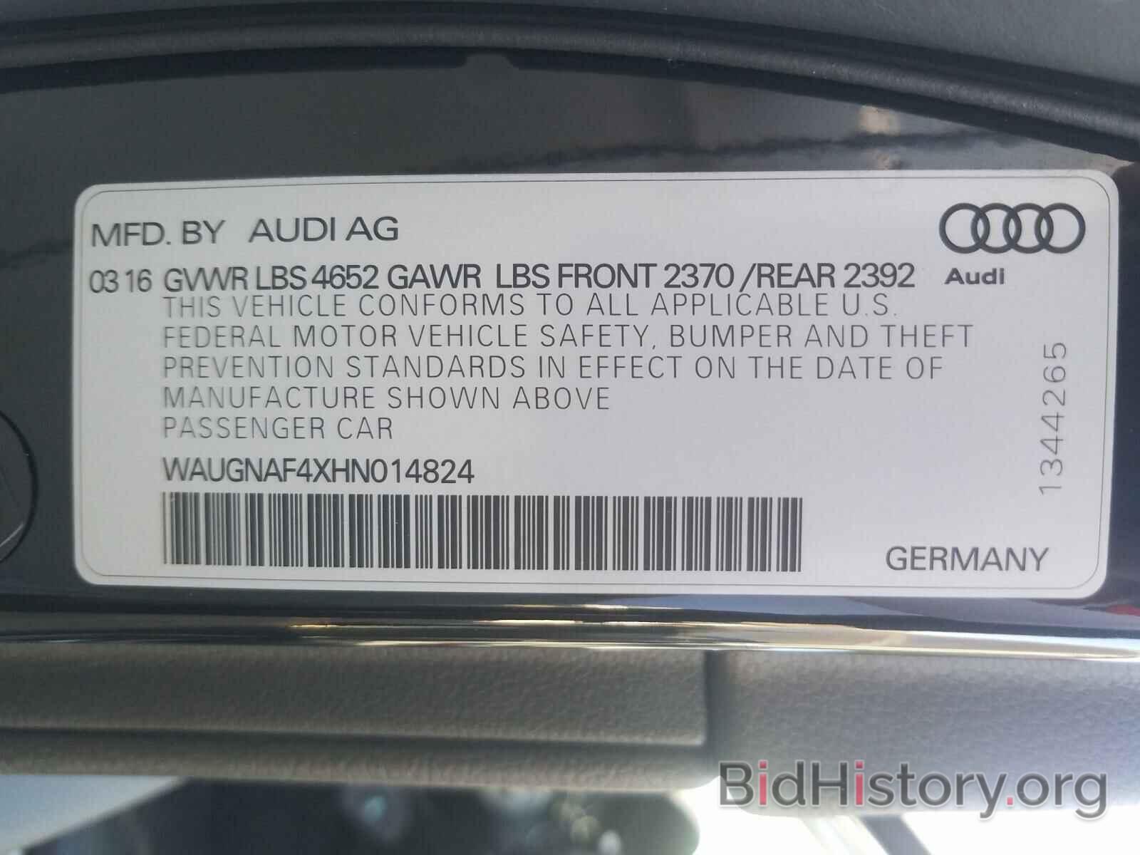 Photo WAUGNAF4XHN014824 - AUDI A4 2017