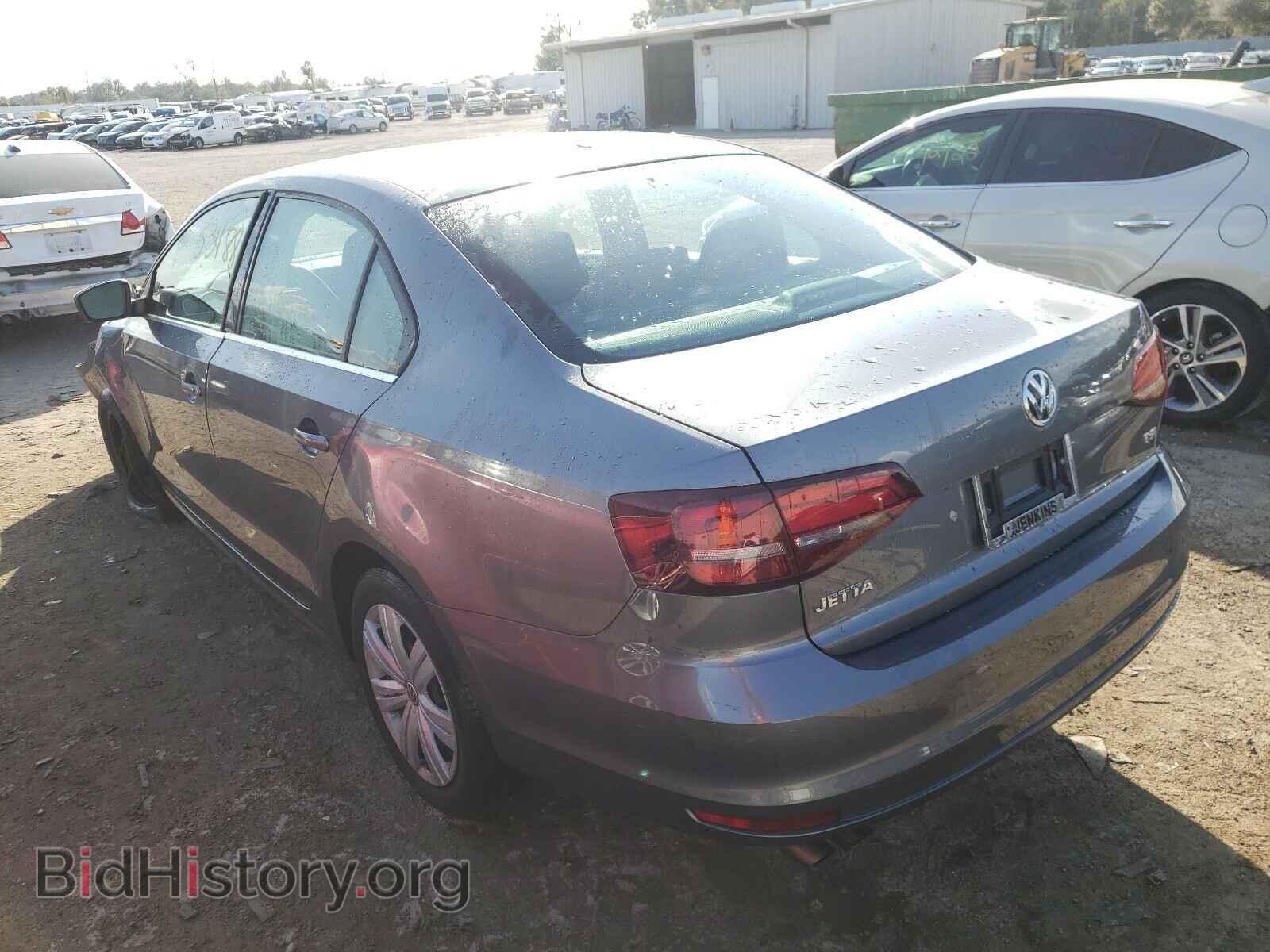 2017 VOLKSWAGEN JETTA - VIN: 3VW2B7AJ6HM405756 - Фото 3
