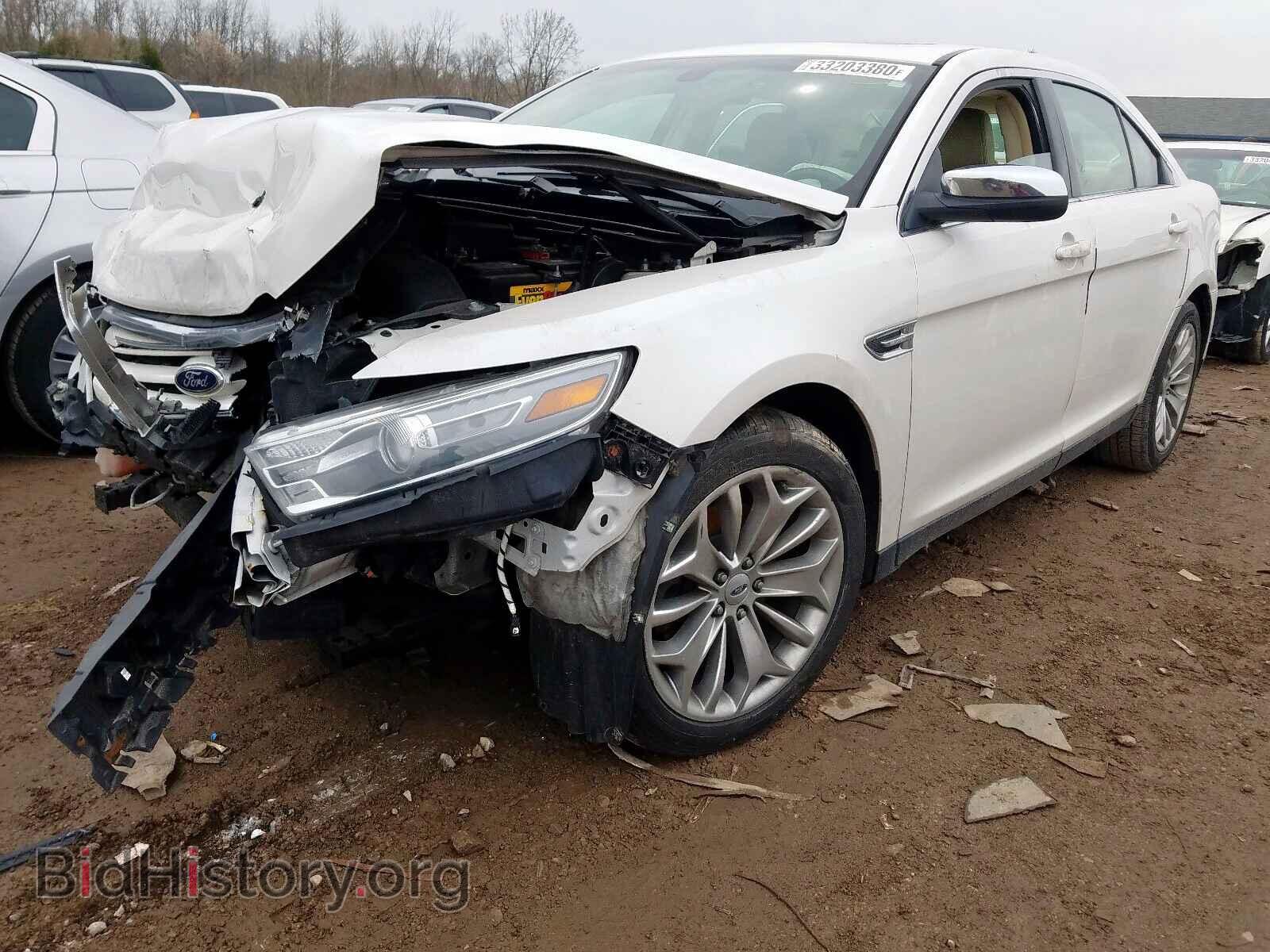 2013 FORD TAURUS - VIN: 1FAHP2F81DG208513 - Фото 2