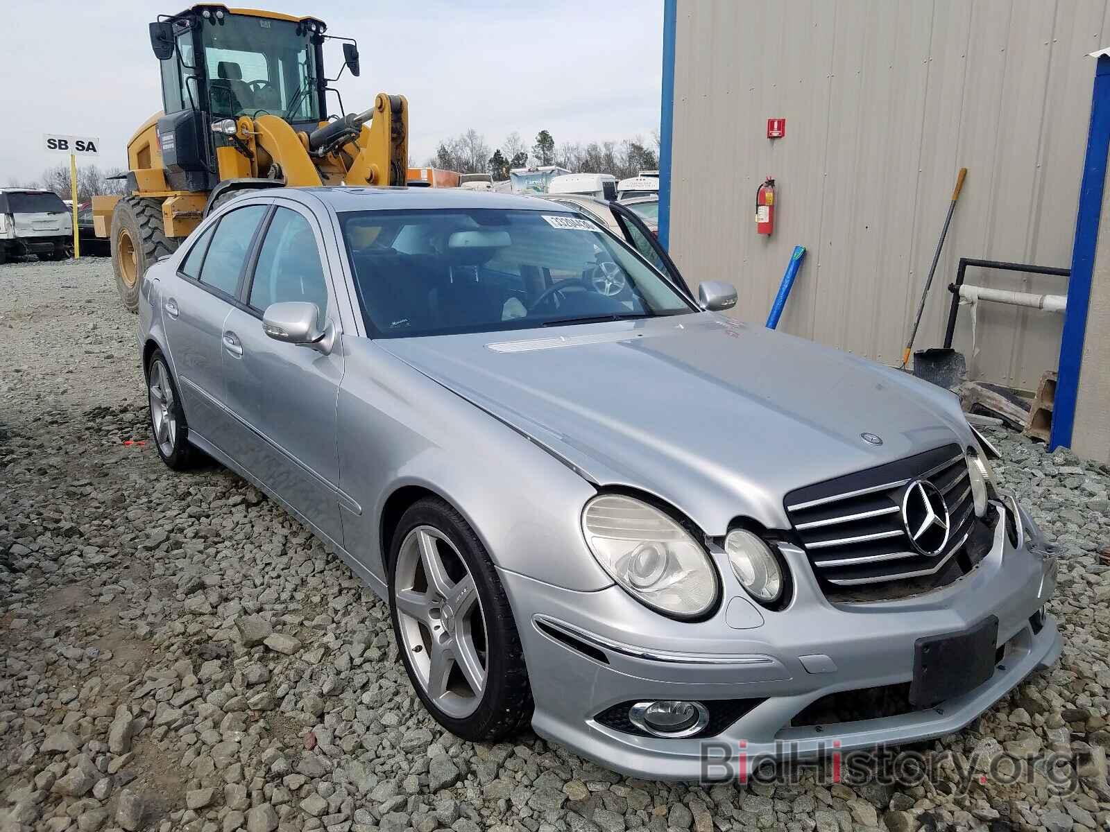 Фотография WDBUF56X39B433619 - MERCEDES-BENZ E CLASS 2009