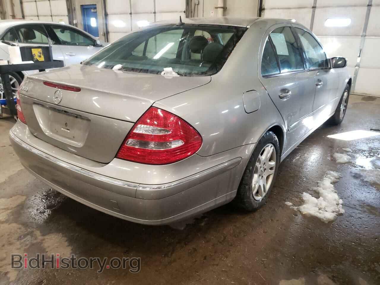2006 MERCEDES-BENZ E-CLASS - VIN: WDBUF56JX6A763061 - Фото 4