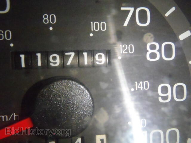 2000 FORD ECONOLINE - VIN: 1FTSE34L9YHB61668 - Фото 8