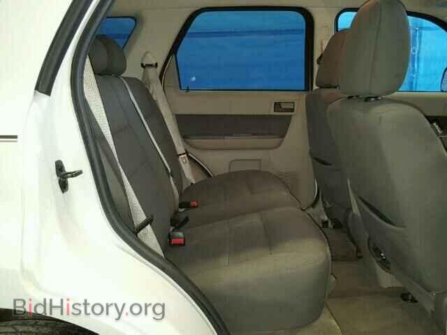 2009 FORD ESCAPE - VIN: 1FMCU93749KA60102 - Фото 6