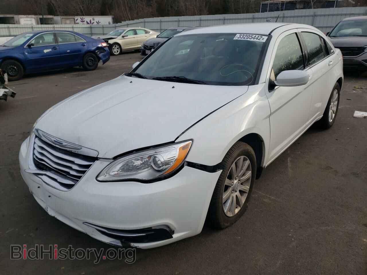 2013 CHRYSLER 200 - VIN: 1C3CCBBB8DN538991 - Фото 2