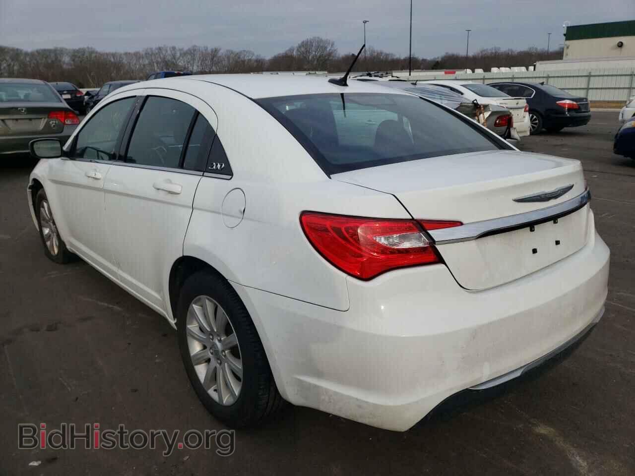 2013 CHRYSLER 200 - VIN: 1C3CCBBB8DN538991 - Фото 3