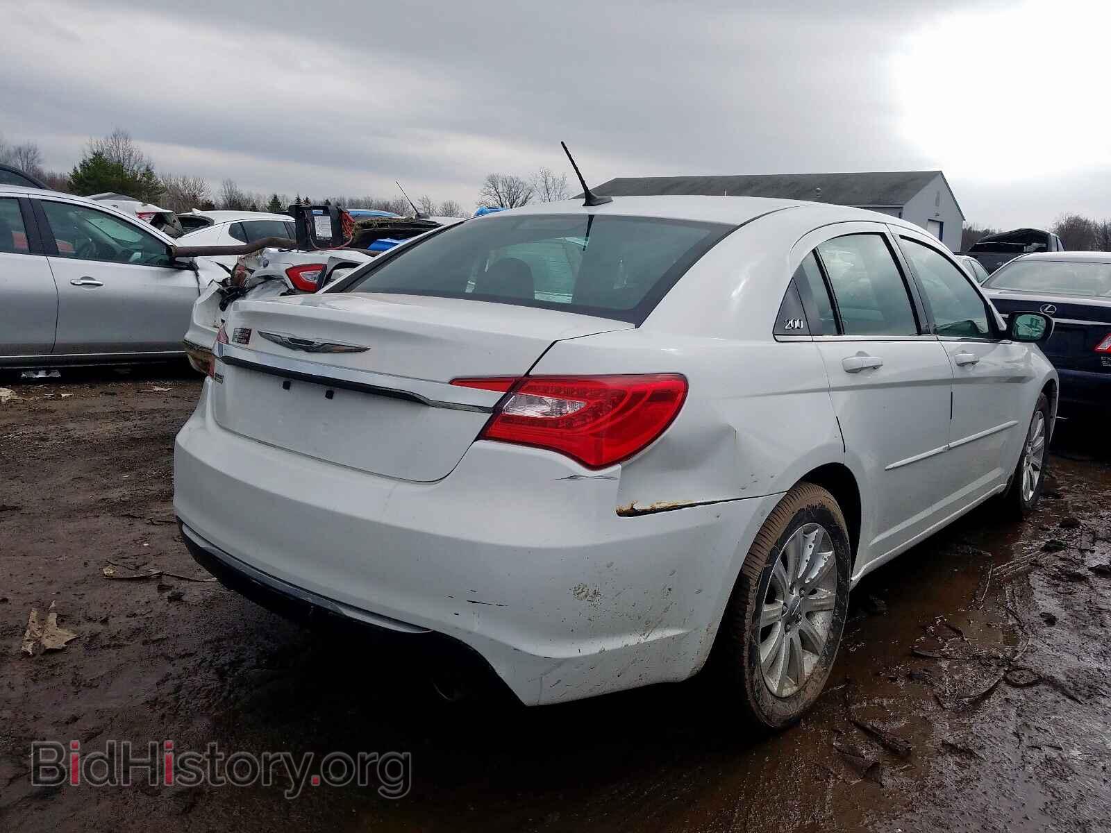 2013 CHRYSLER 200 - VIN: 1C3CCBBG2DN703431 - Фото 4