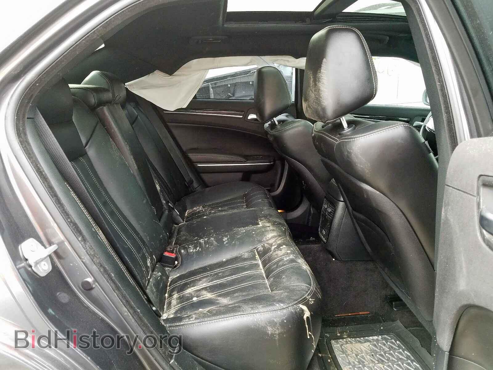2018 CHRYSLER 300 - VIN: 2C3CCABG6JH274843 - Фото 6