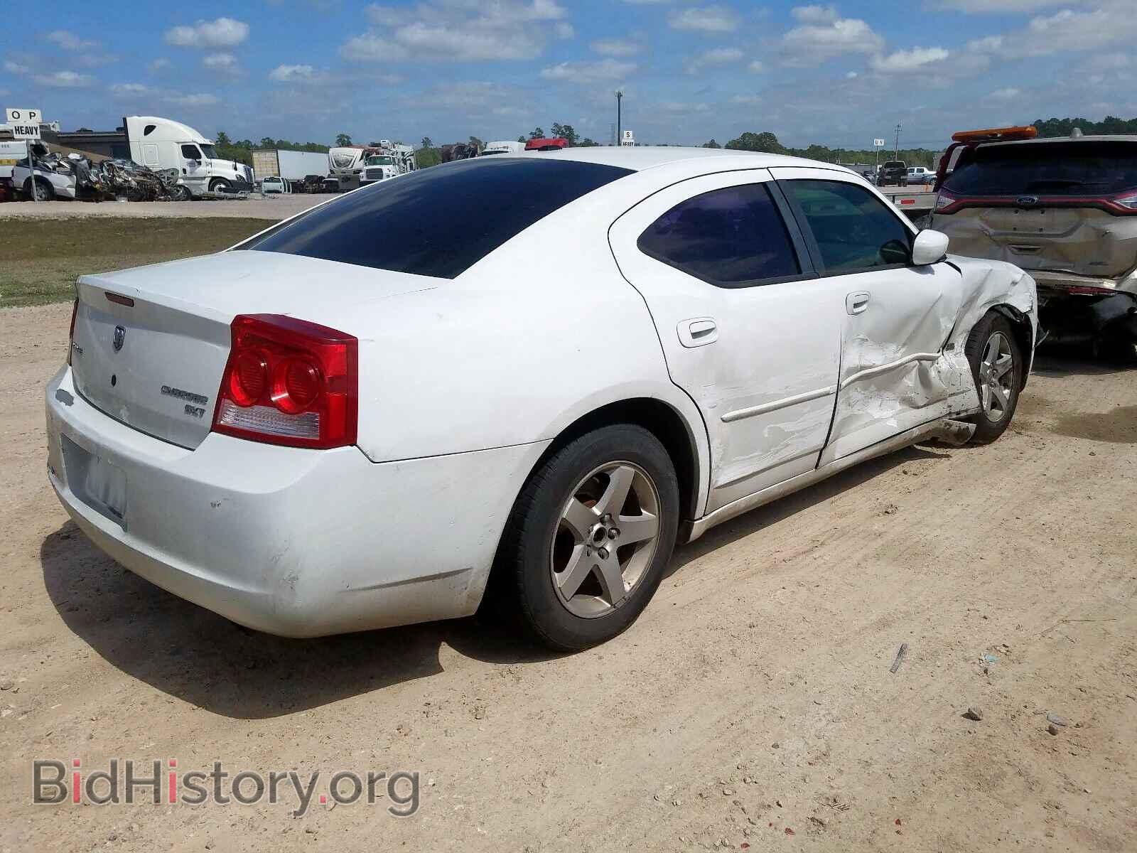 2010 DODGE CHARGER - VIN: 2B3CA3CV2AH257498 - Photo 4