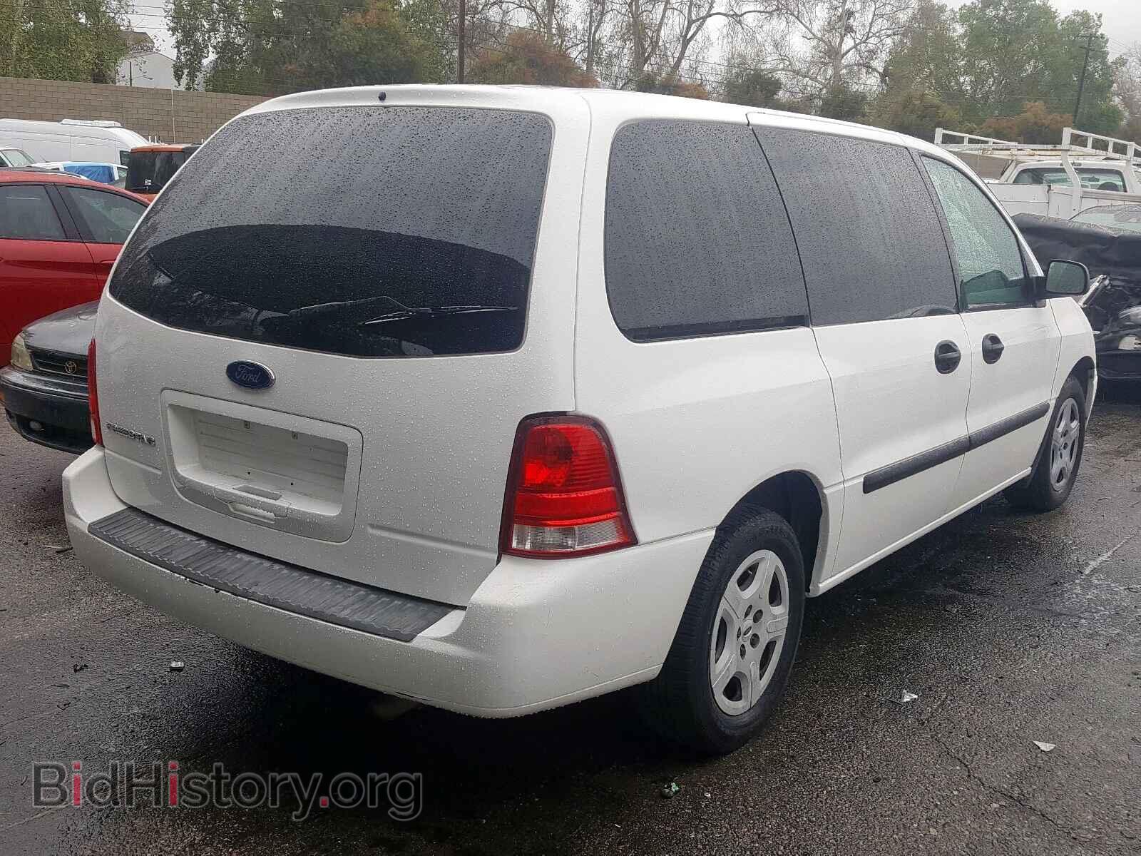 2004 FORD FREESTAR - VIN: 2FMDA506X4BB27063 - Фото 4