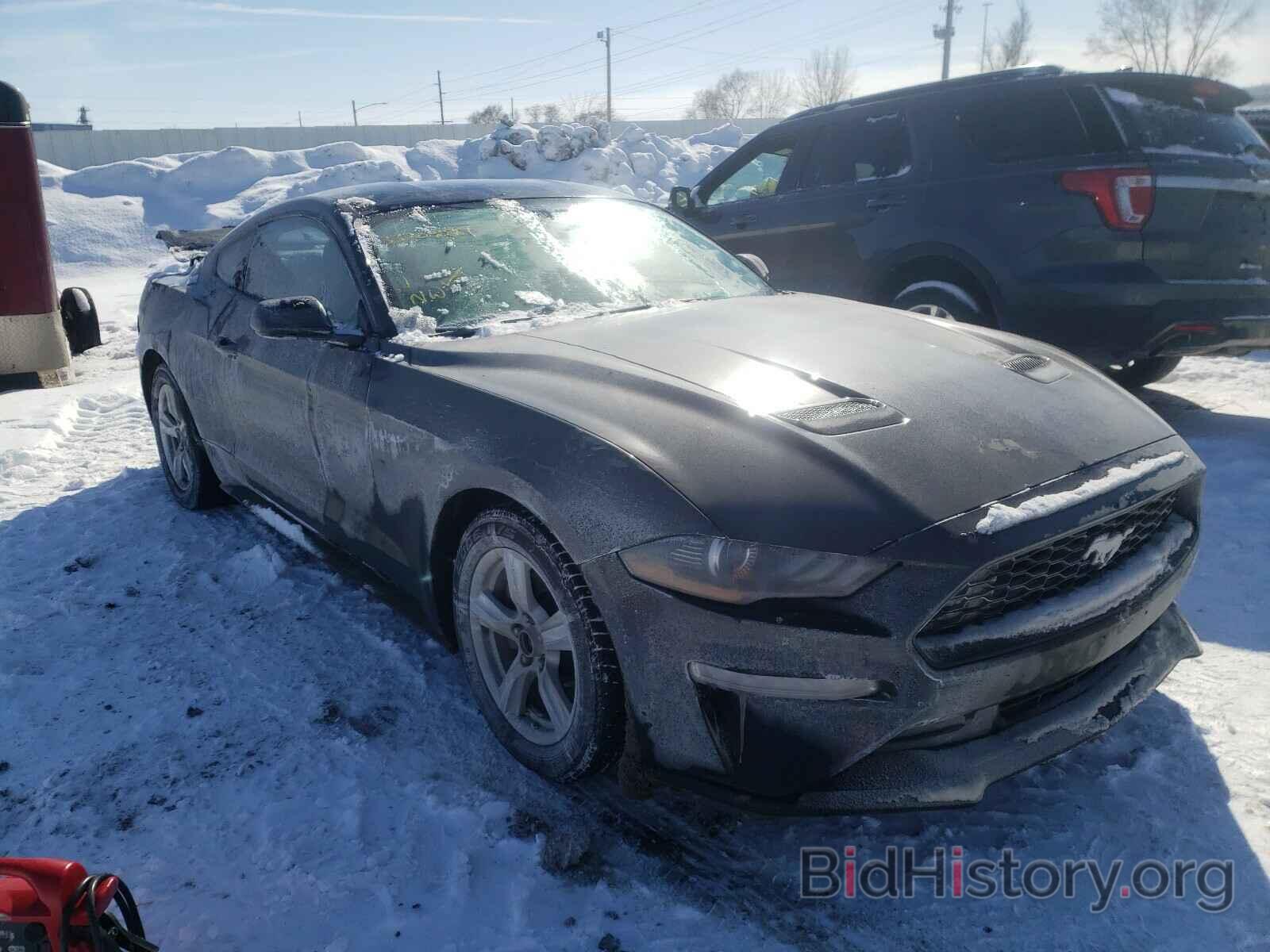 Photo 1FA6P8TH9J5159731 - FORD MUSTANG 2018