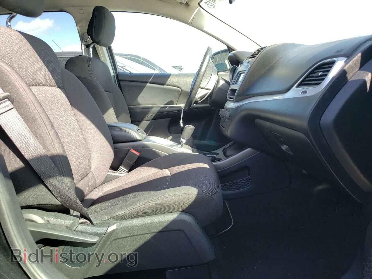 2017 DODGE JOURNEY - VIN: 3C4PDCAB4HT563667 - Фото 5
