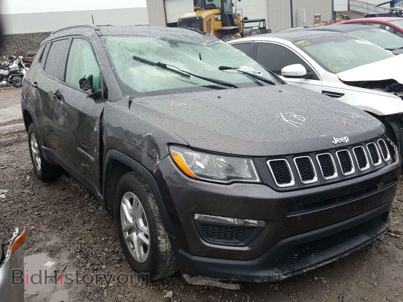 Фотография 3C4NJCAB0JT204628 - JEEP COMPASS 2018
