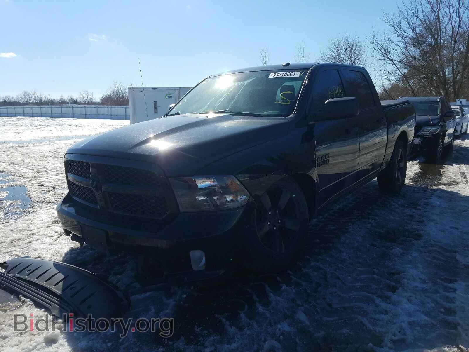 2017 RAM 1500 - VIN: 3C6RR7KTXHG761095 - Фото 2