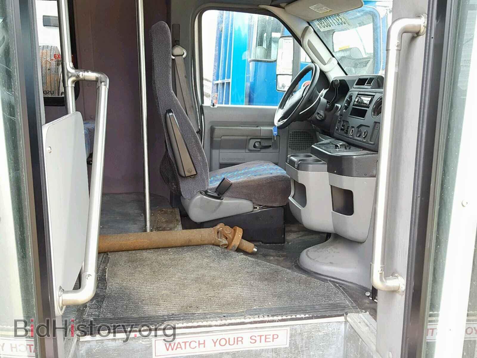2011 FORD ECONOLINE - VIN: 1FDFE4FS7BDB07274 - Photo 5