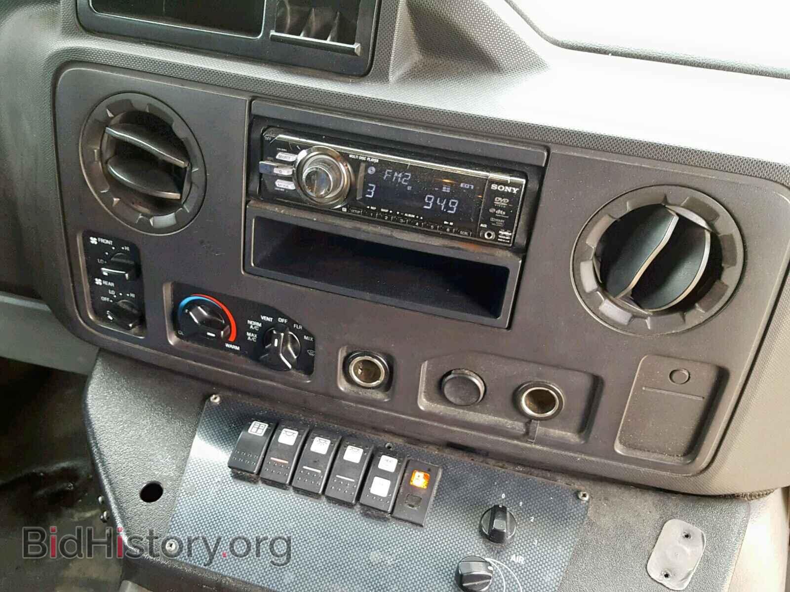 2011 FORD ECONOLINE - VIN: 1FDFE4FS7BDB07274 - Photo 9