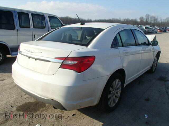 2013 CHRYSLER 200 - VIN: 1C3CCBBB4DN601648 - Photo 4