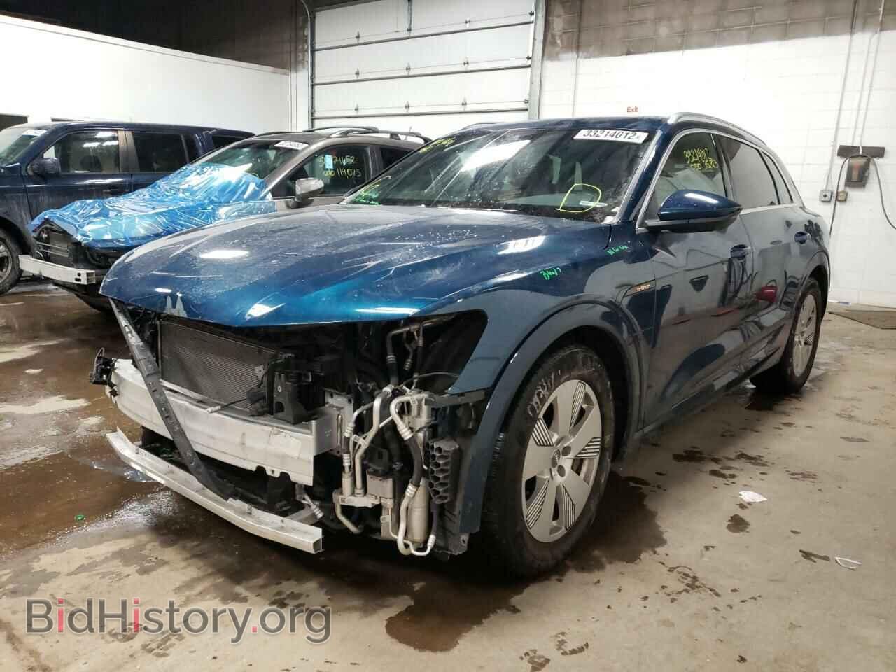 2019 AUDI E-TRON - VIN: WA1LABGE0KB025005 - Photo 2