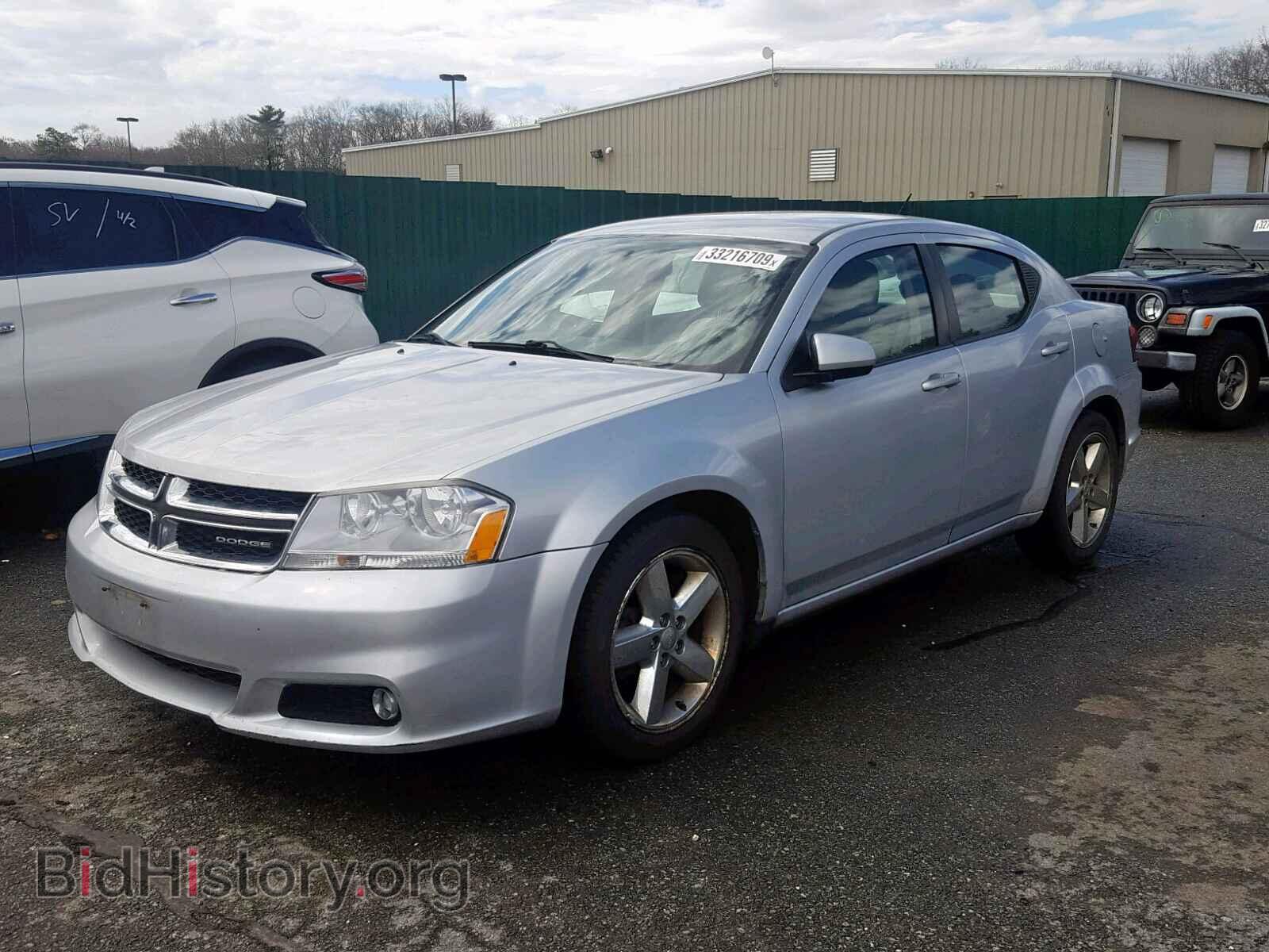 2011 DODGE AVENGER - VIN: 1B3BD2FG7BN598415 - Фото 2