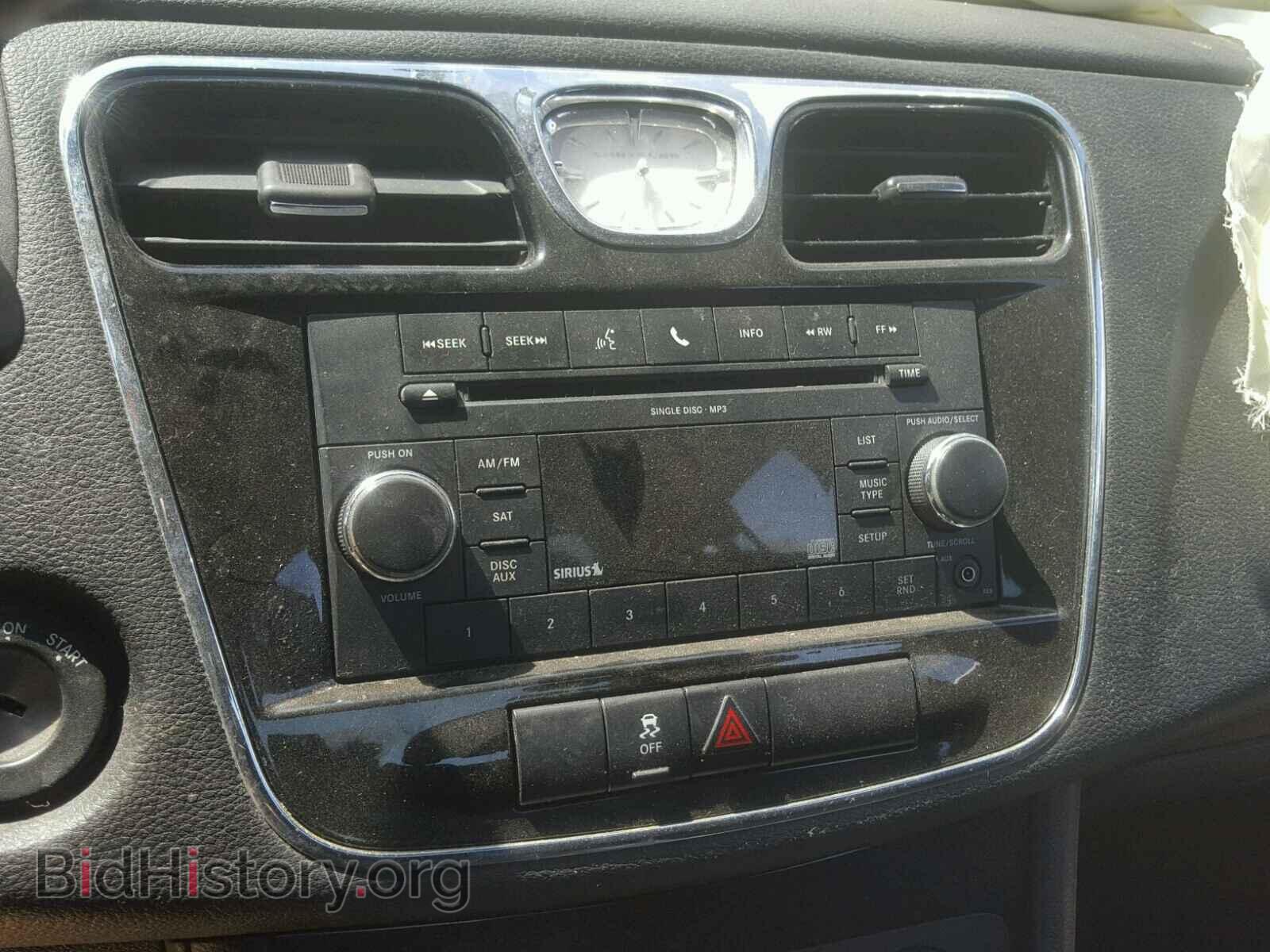 2011 CHRYSLER 200 - VIN: 1C3BC1FB0BN601160 - Фото 9