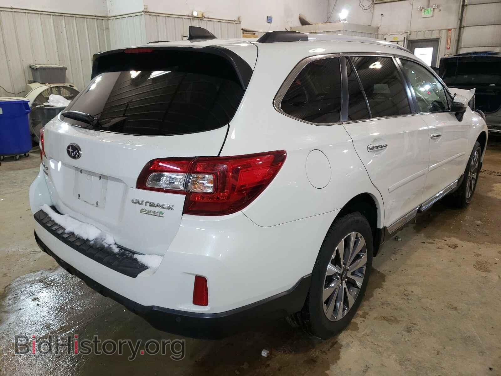 2017 SUBARU OUTBACK - VIN: 4S4BSATCXH3244341 - Фото 4