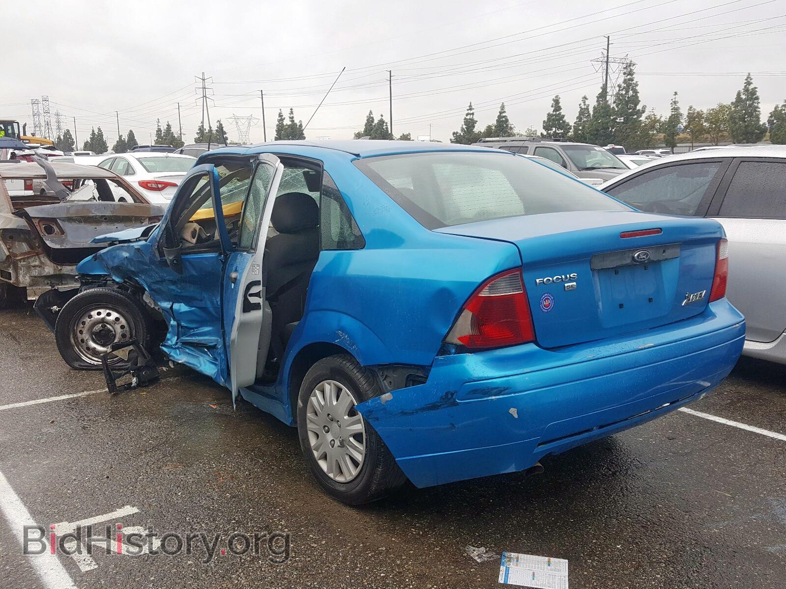 2007 FORD FOCUS - VIN: 1FAFP34N97W175180 - Photo 3