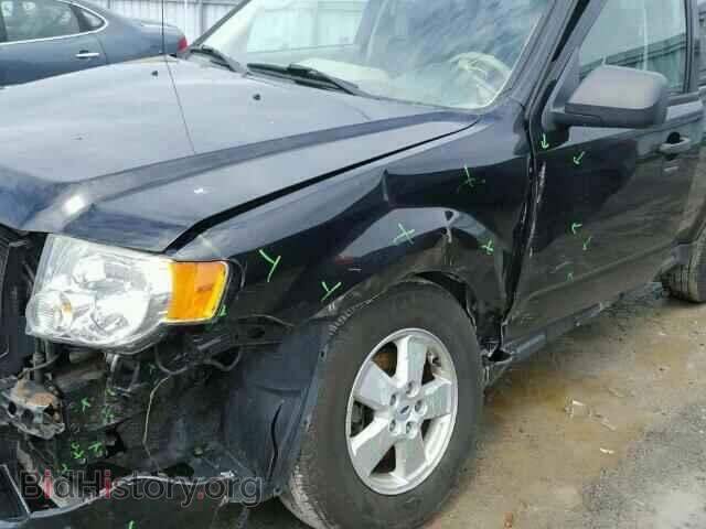 2009 FORD ESCAPE - VIN: 1FMCU93719KA04800 - Фото 9