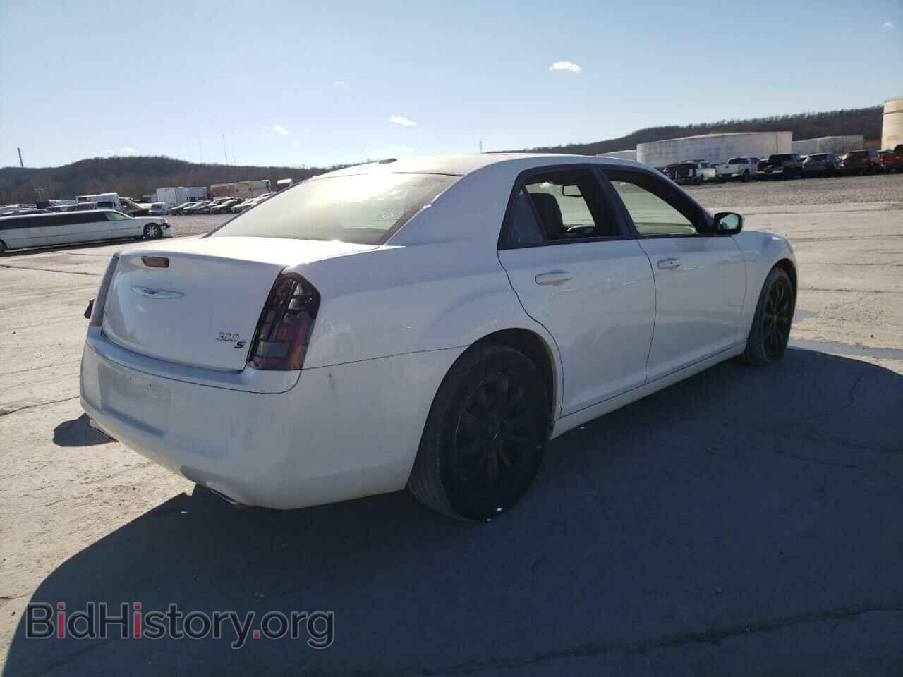2014 CHRYSLER 300 - VIN: 2C3CCAGG6EH374360 - Фото 4