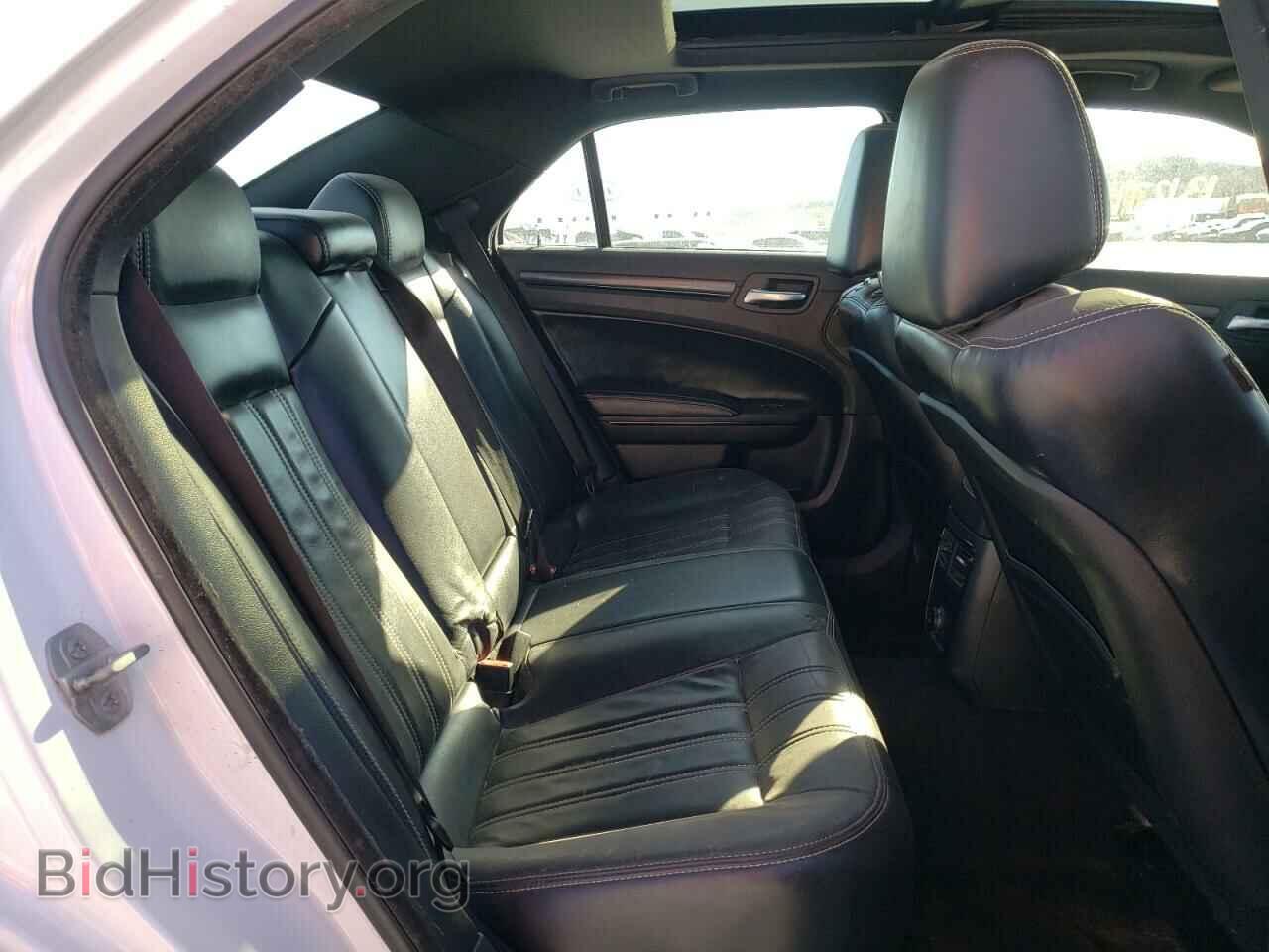 2014 CHRYSLER 300 - VIN: 2C3CCAGG6EH374360 - Фото 6