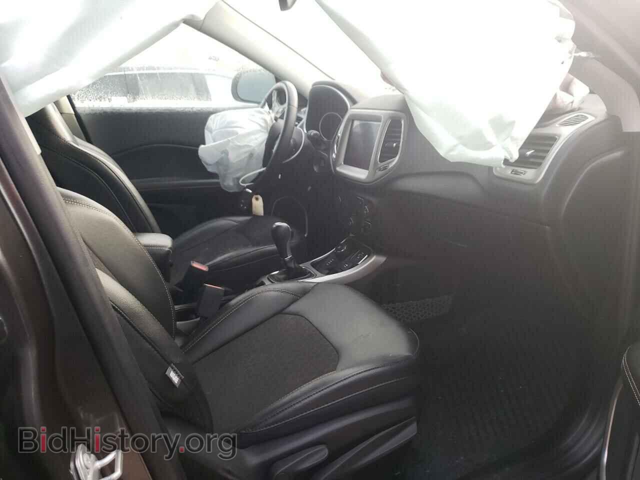 2018 JEEP COMPASS - VIN: 3C4NJDBB5JT282987 - Фото 5