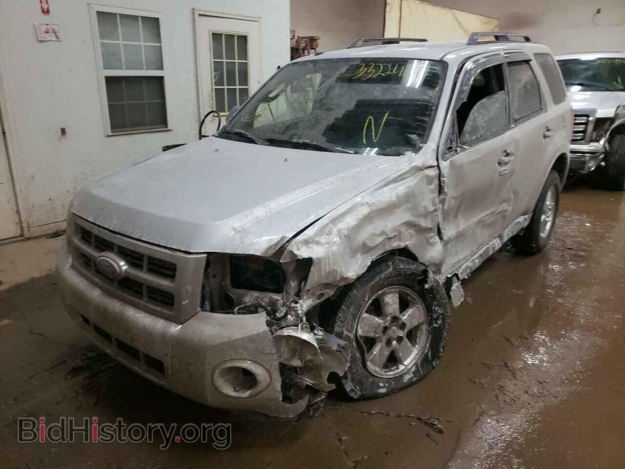 2011 FORD ESCAPE - VIN: 1FMCU0DG0BKB97540 - Фото 2