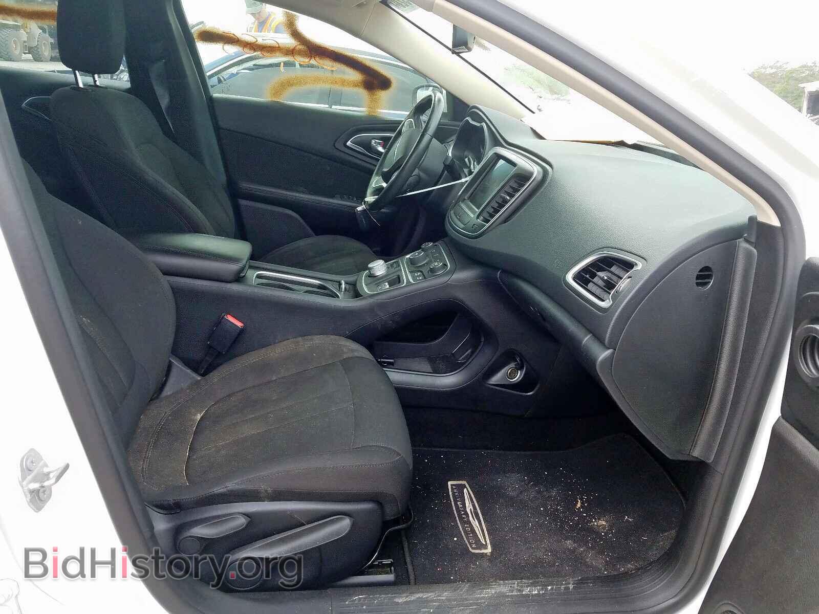 2016 CHRYSLER 200 - VIN: 1C3CCCAB5GN173021 - Photo 5