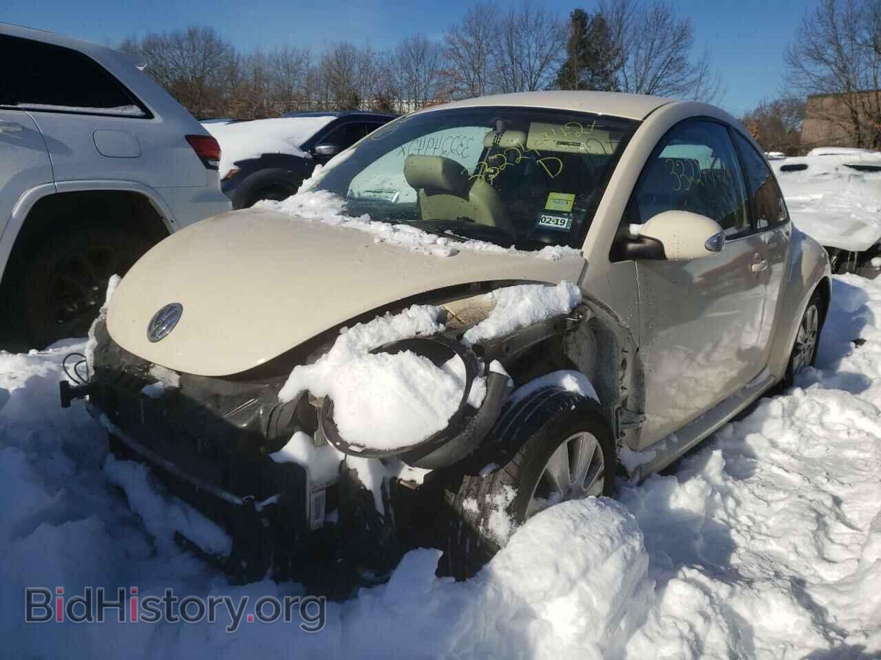2009 VOLKSWAGEN BEETLE - VIN: 3VWPW31C39M512480 - Фото 2