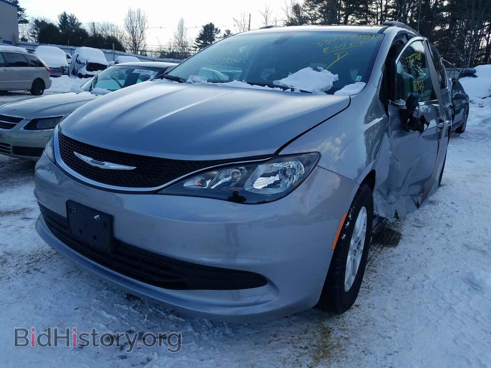 2020 CHRYSLER MINIVAN - VIN: 2C4RC1DGXLR265109 - Фото 2