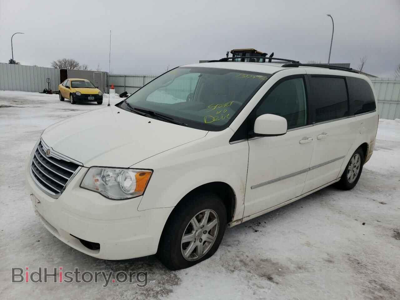 2010 CHRYSLER MINIVAN - VIN: 2A4RR5D16AR230592 - Фото 2