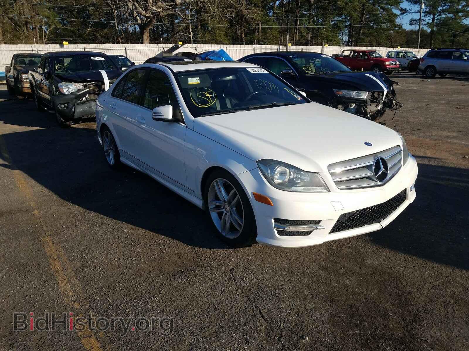 Фотография WDDGF4HB0DR273571 - MERCEDES-BENZ C-CLASS 2013