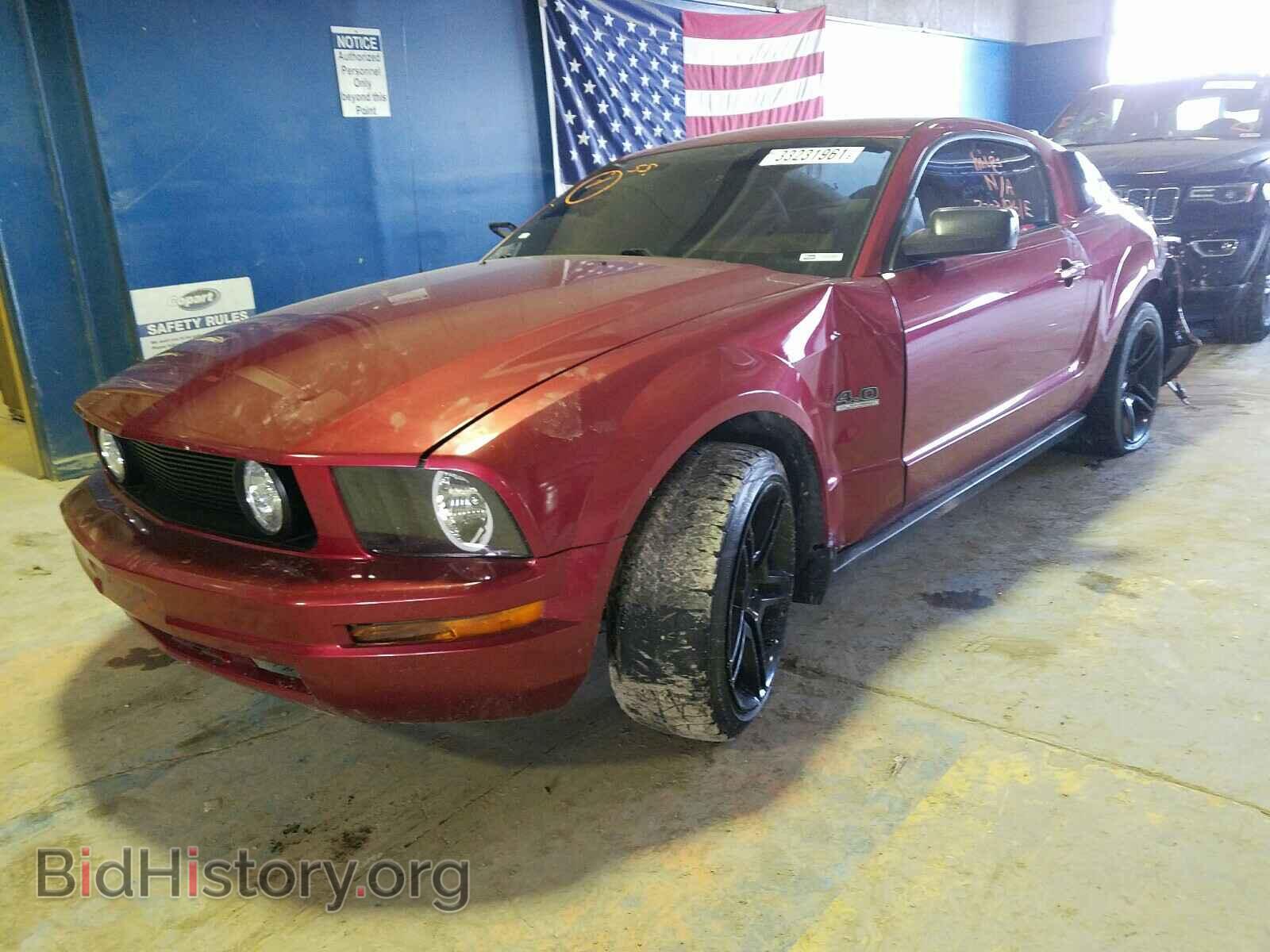 2007 FORD MUSTANG - VIN: 1ZVFT80N875281633 - Фото 2