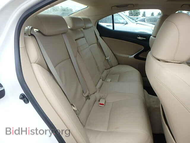 2007 LEXUS IS250 - VIN: JTHCK262772015832 - Фото 6