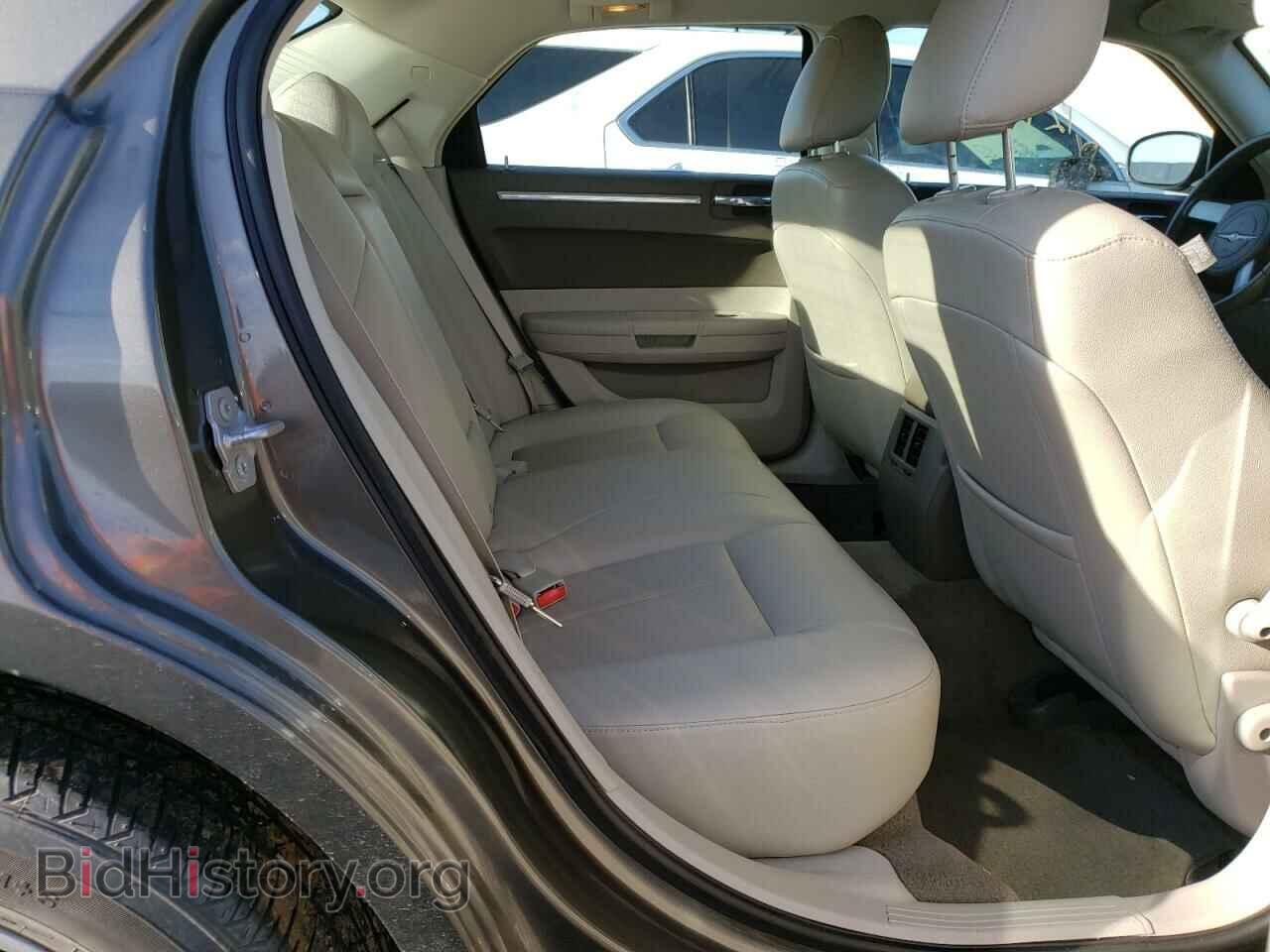 2009 CHRYSLER 300 - VIN: 2C3LA53V89H516182 - Фото 6