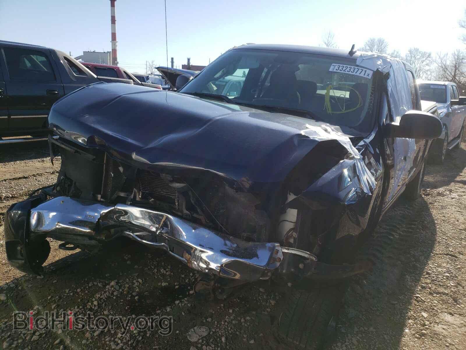 2011 CHEVROLET SILVERADO - VIN: 1GCRKSE33BZ412587 - Фото 2