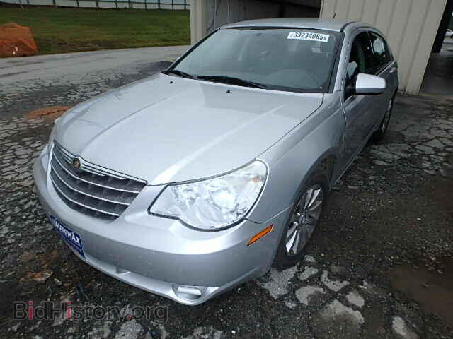 2010 CHRYSLER SEBRING - VIN: 1C3CC5FB3AN199936 - Фото 2