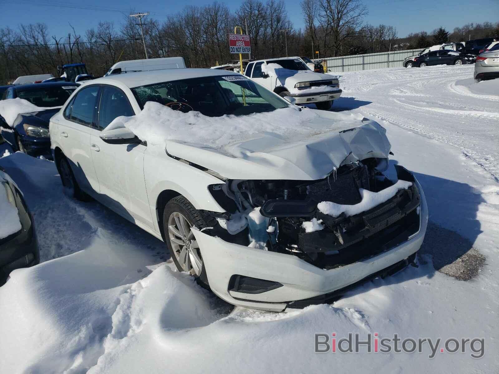 Фотография 1VWAA7A36LC009207 - VOLKSWAGEN PASSAT 2020