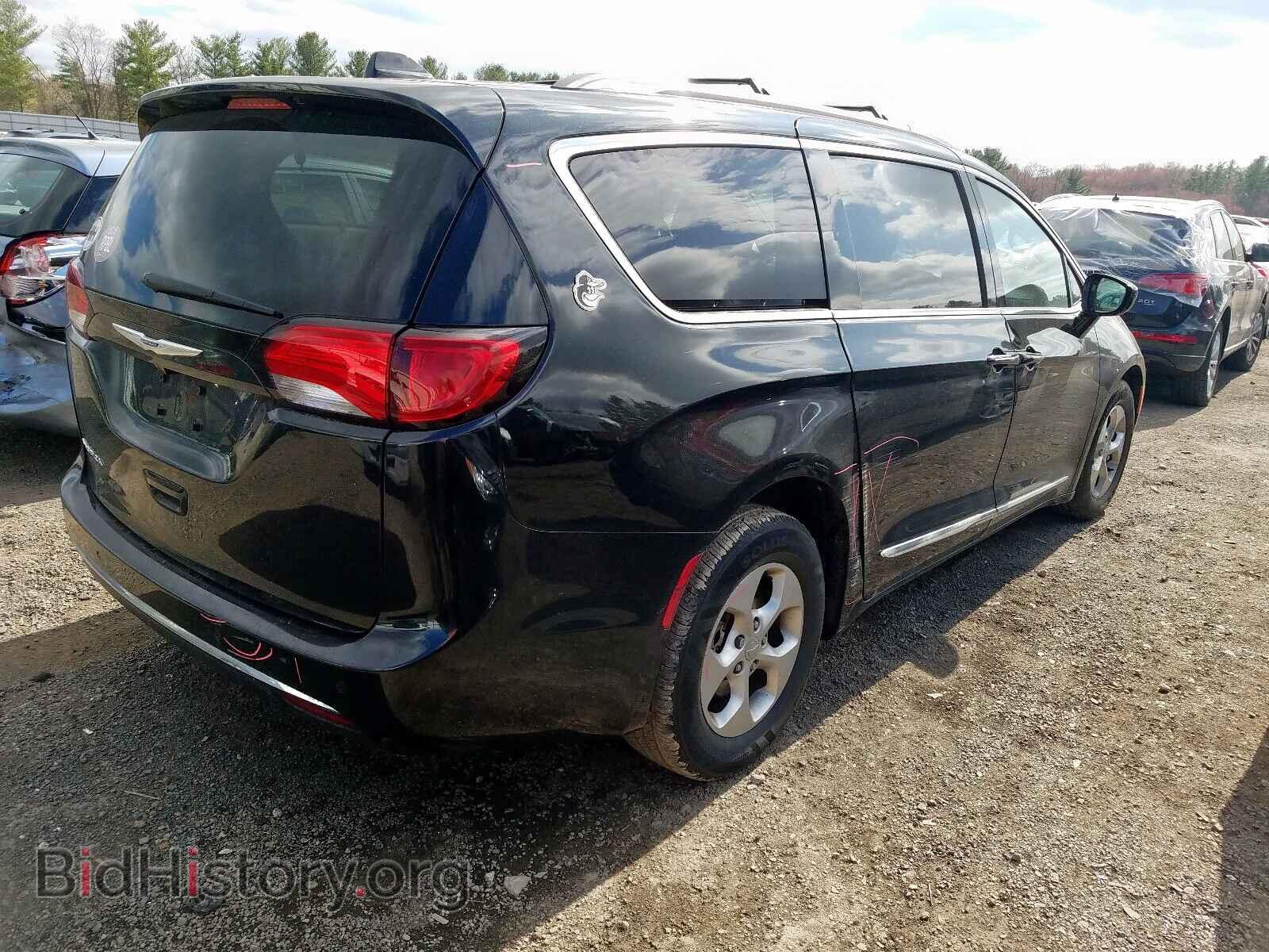 2017 CHRYSLER PACIFICA - VIN: 2C4RC1EGXHR541018 - Photo 4