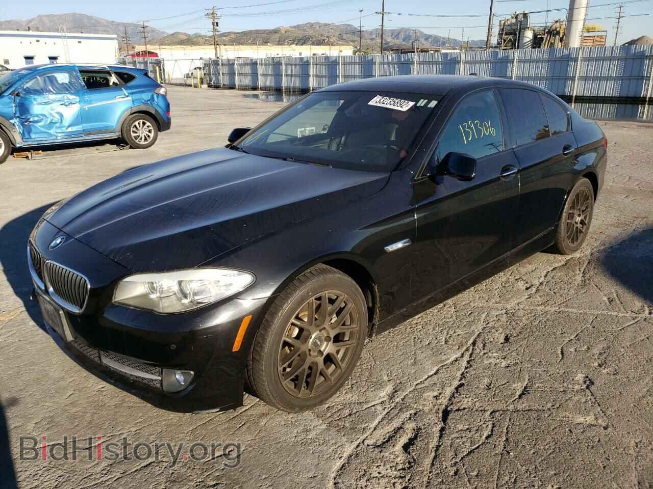 2012 BMW 5 SERIES - VIN: WBAXG5C52CDX05746 - Фото 2