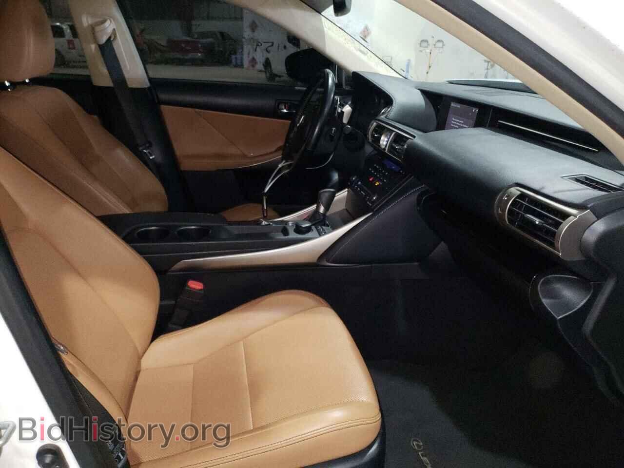 2016 LEXUS IS - VIN: JTHBA1D21G5020275 - Фото 5