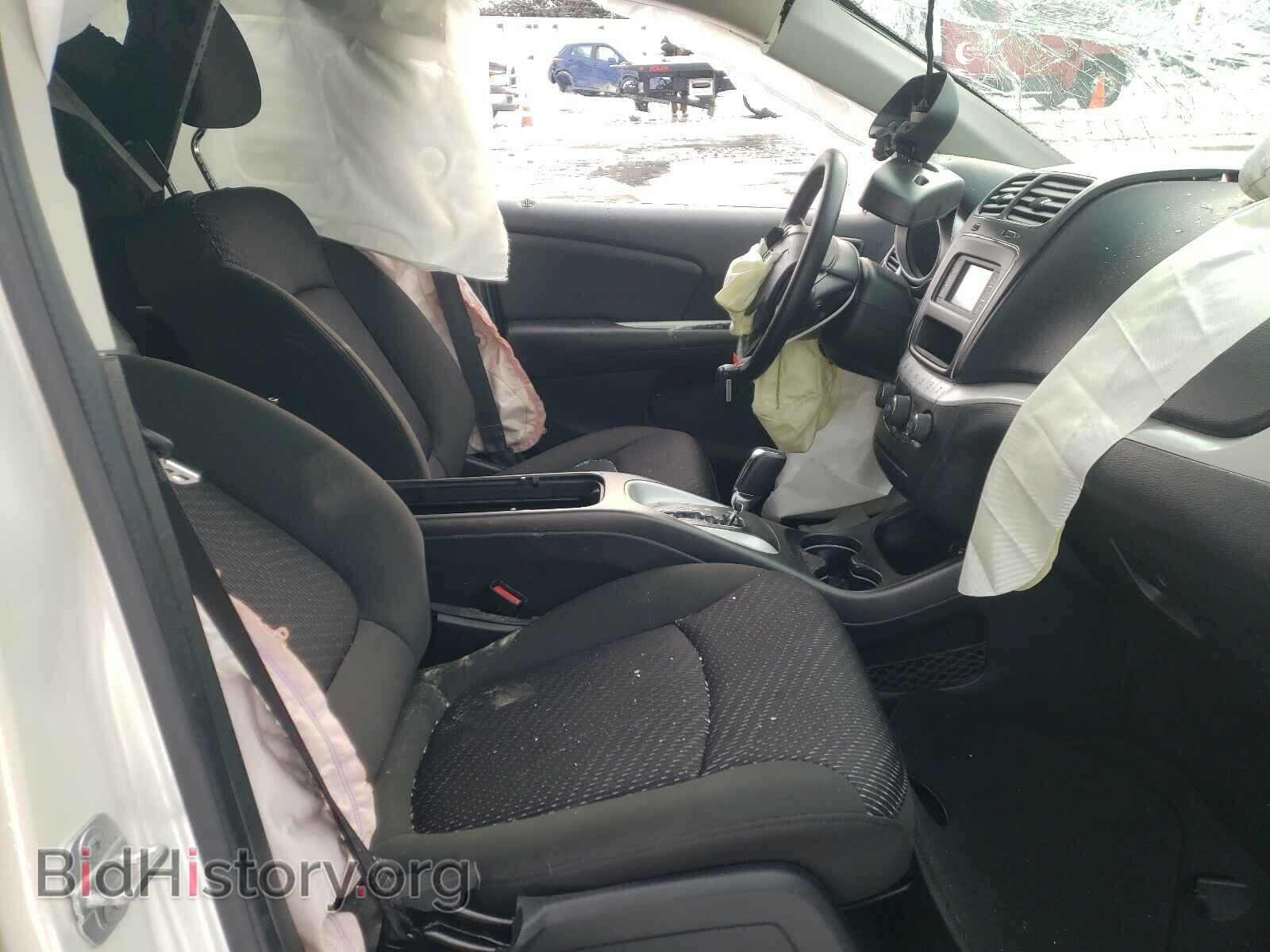 2019 DODGE JOURNEY - VIN: 3C4PDCAB2KT758285 - Фото 5