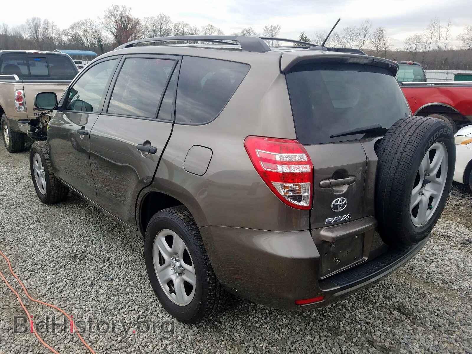 2011 TOYOTA RAV4 - VIN: 2T3KF4DV5BW089664 - Фото 3