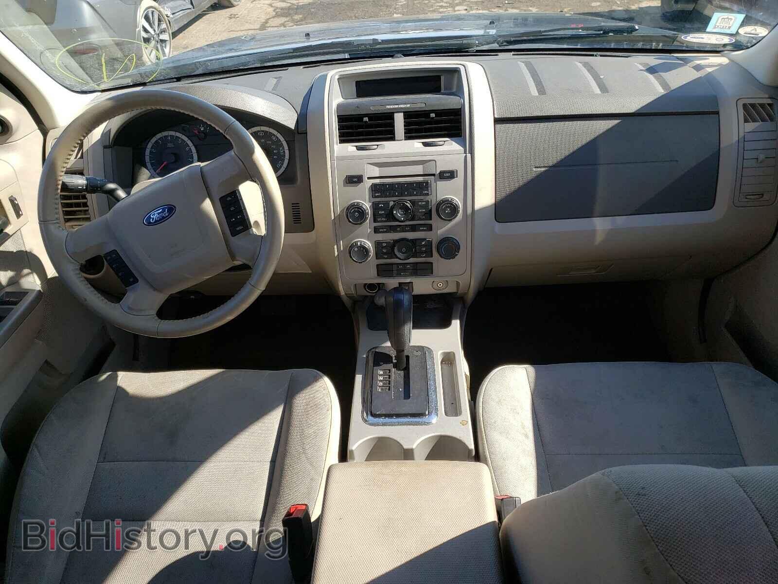 2011 FORD ESCAPE - VIN: 1FMCU0D75BKC08953 - Photo 9